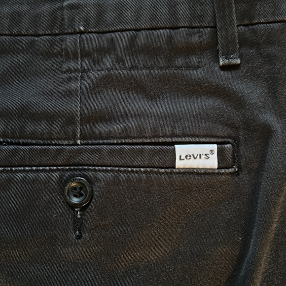 Men’s Levi Chino Pants - Picture 3 of 4